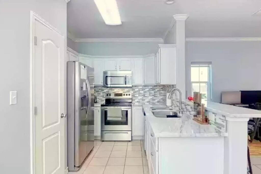 Spacious Home, Short Walk To Beach, Heated Pool! Corpus Christi Eksteriør bilde